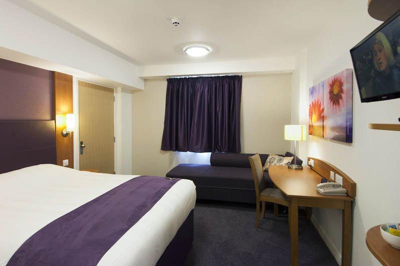 Premier Inn Greenock Exterior foto